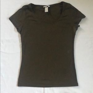 Basic h&m olive green tee